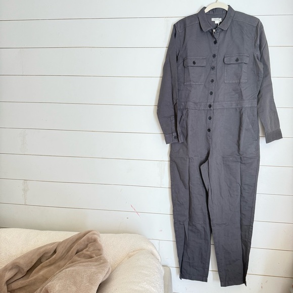 Outerknown S.E.A. Organic Cotton Linen Long Sleeve jumpsuit - Picture 4 of 12